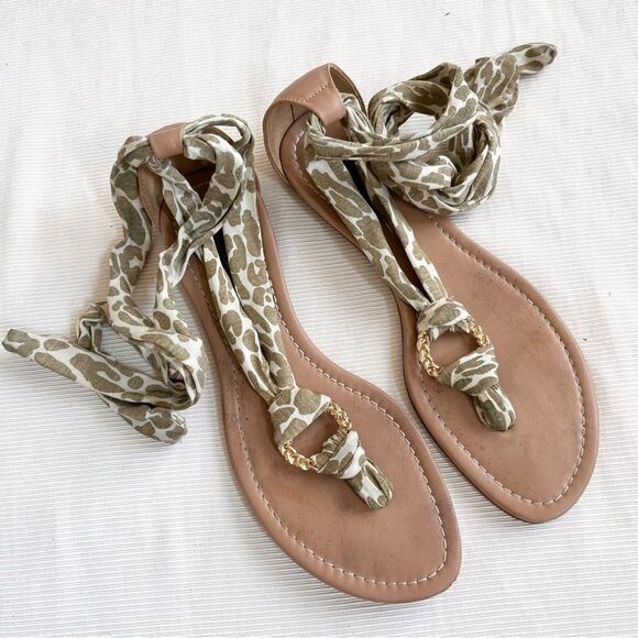 Womens Sandals Flats Thong Strap Wrap Ankle Animal Print Boho Gold Beach Shoes 7 - Picture 1 of 4